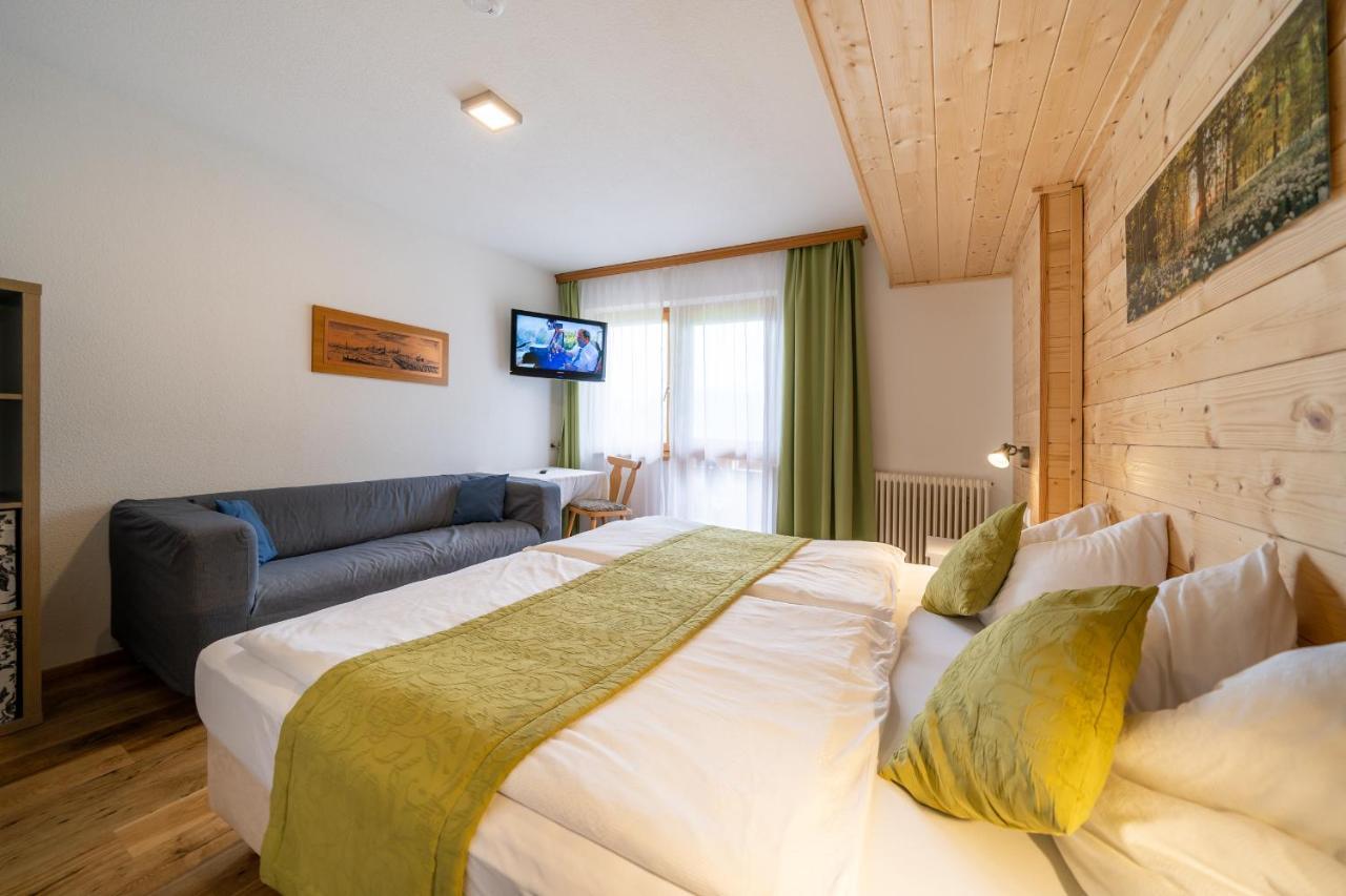 Pension Hofweyer Ramsau am Dachstein Exterior photo